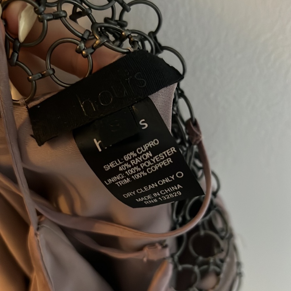 h:ours Chain Dress - Picture 6 of 6